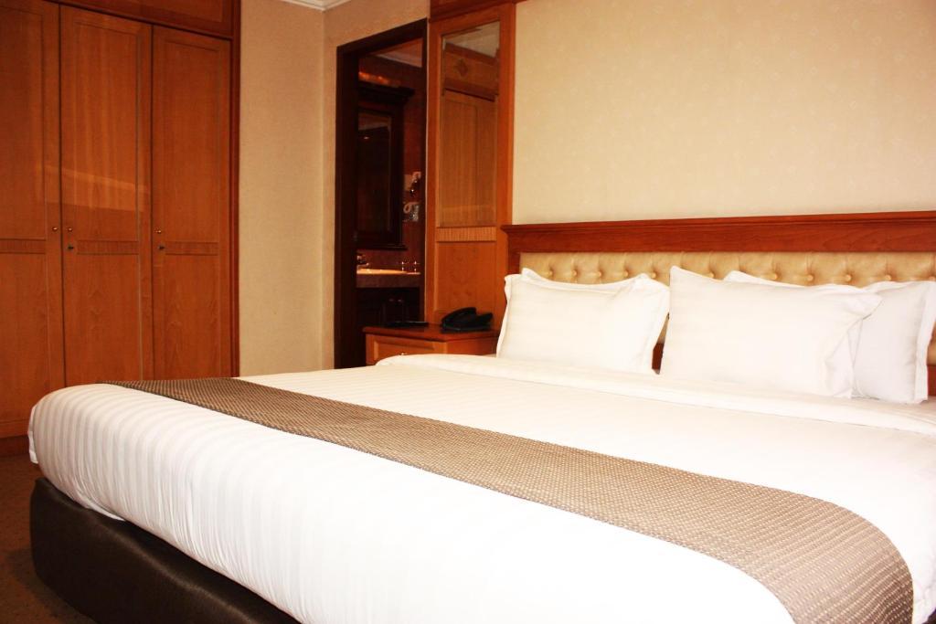 Travellers Suites Serviced Apartments Medan Camera foto